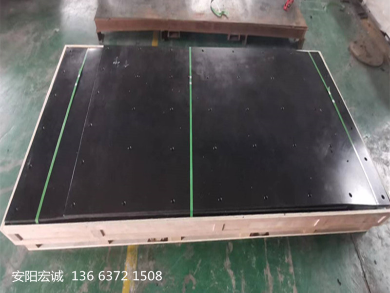 安陽宏誠：高分子聚乙烯板安裝在車輛上的應(yīng)用